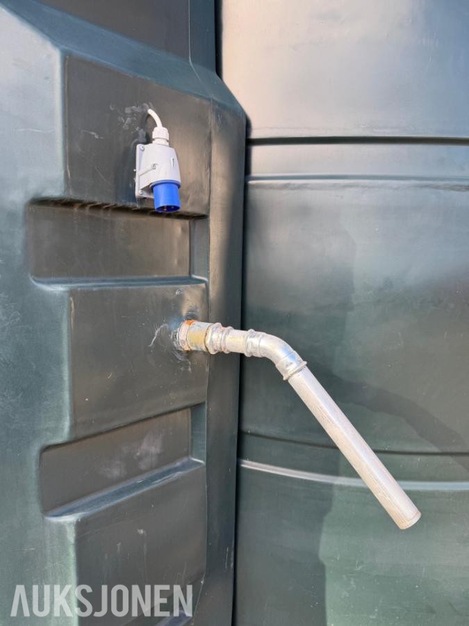 2018 Diesel tank 9400L V9400