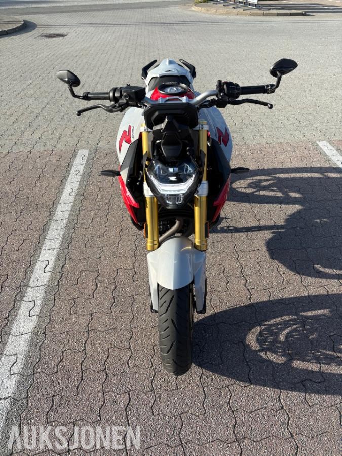 2021 BMW F 900 R