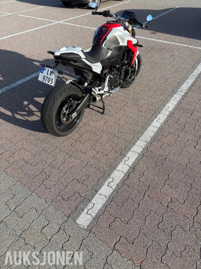 2021 BMW F 900 R