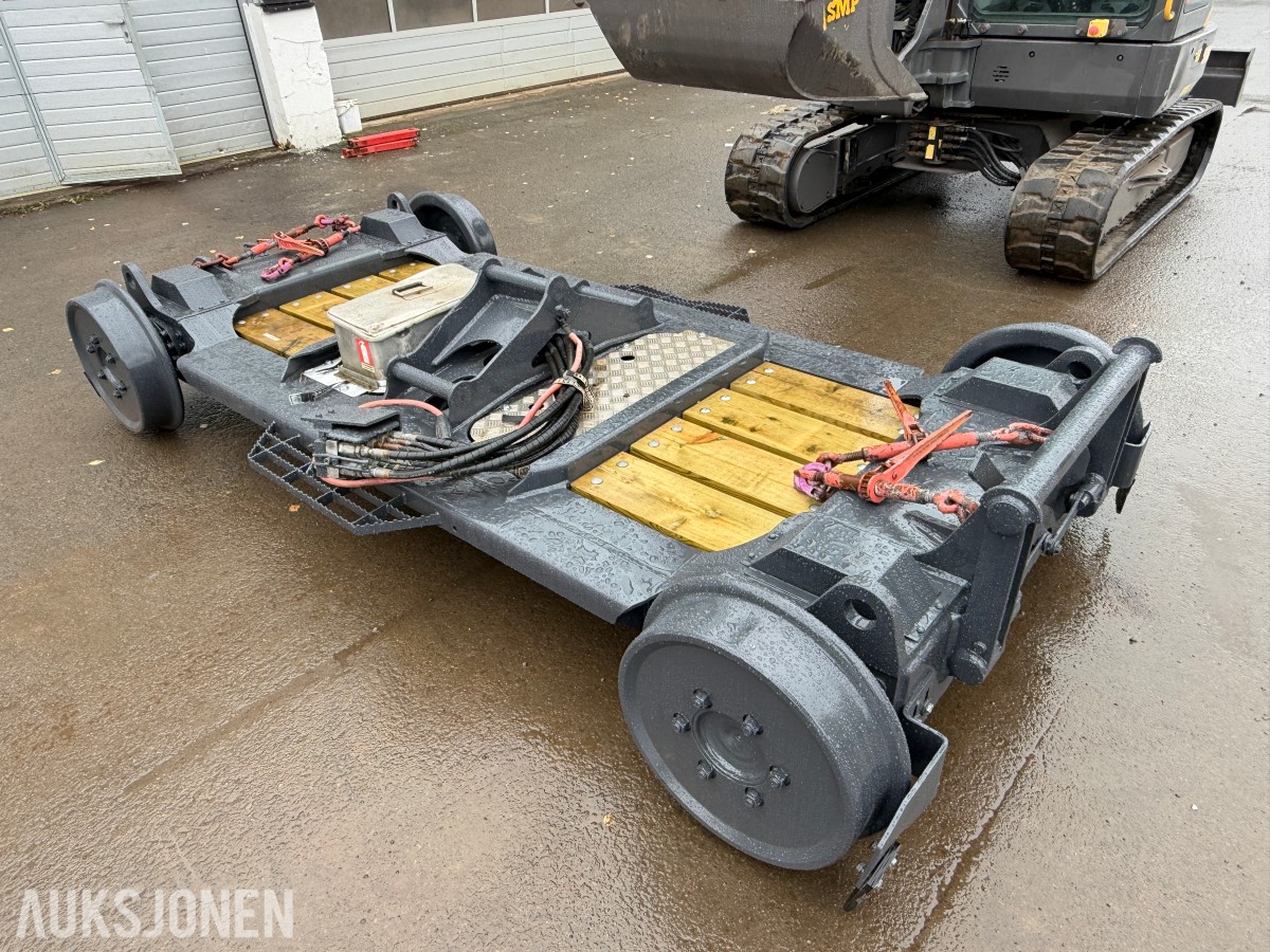 2015 Volvo ECR58D / Rail/skinnegående / Rototilt / Bæreskuffe + 3x skuffer