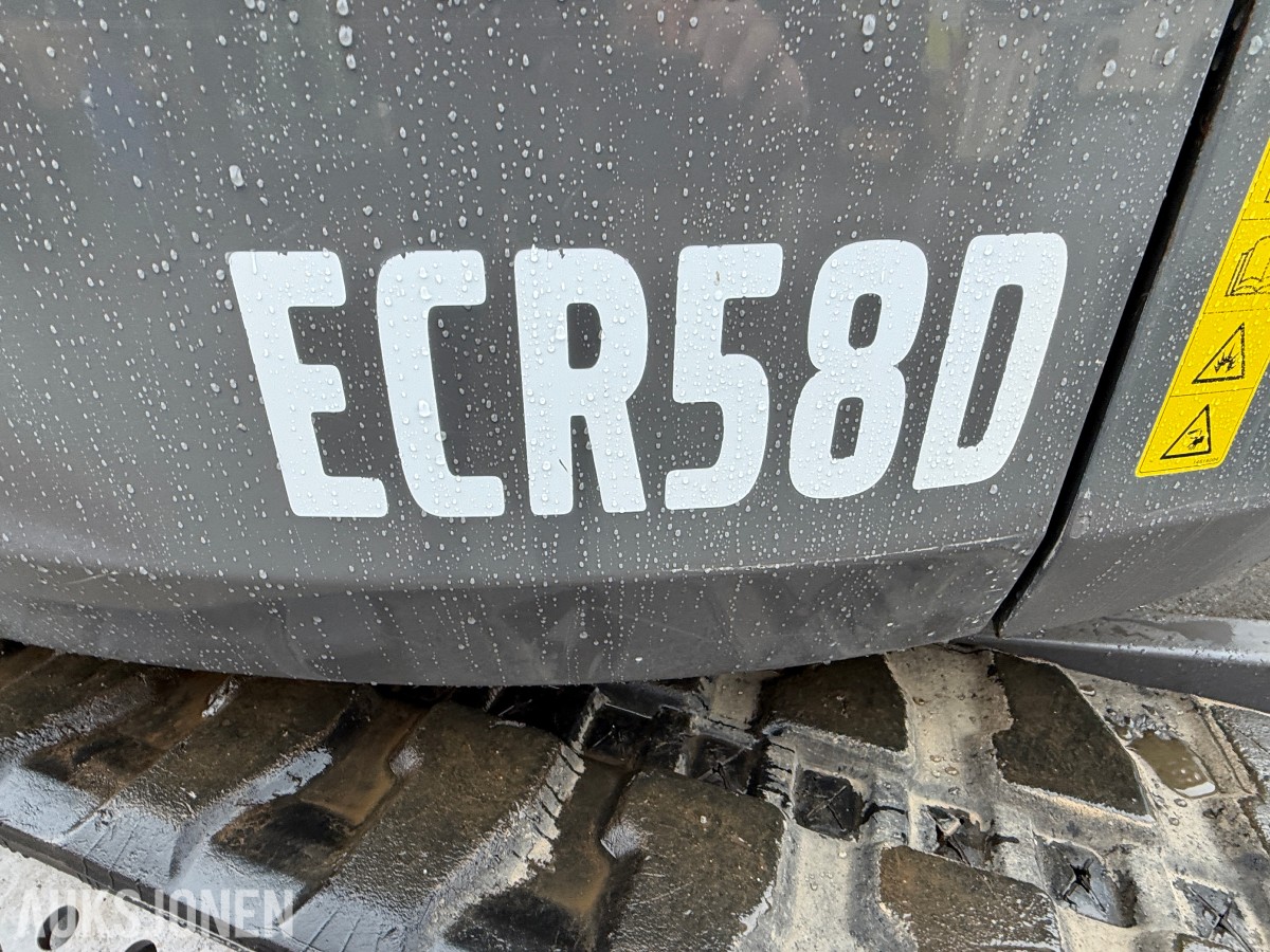 2015 Volvo ECR58D / Rail/skinnegående / Rototilt / Bæreskuffe + 3x skuffer