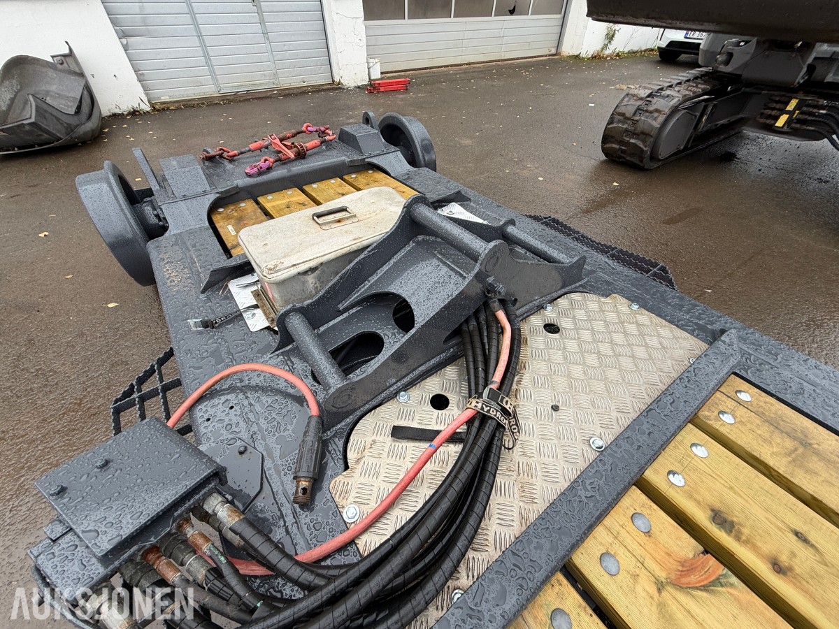 2015 Volvo ECR58D / Rail/skinnegående / Rototilt / Bæreskuffe + 3x skuffer