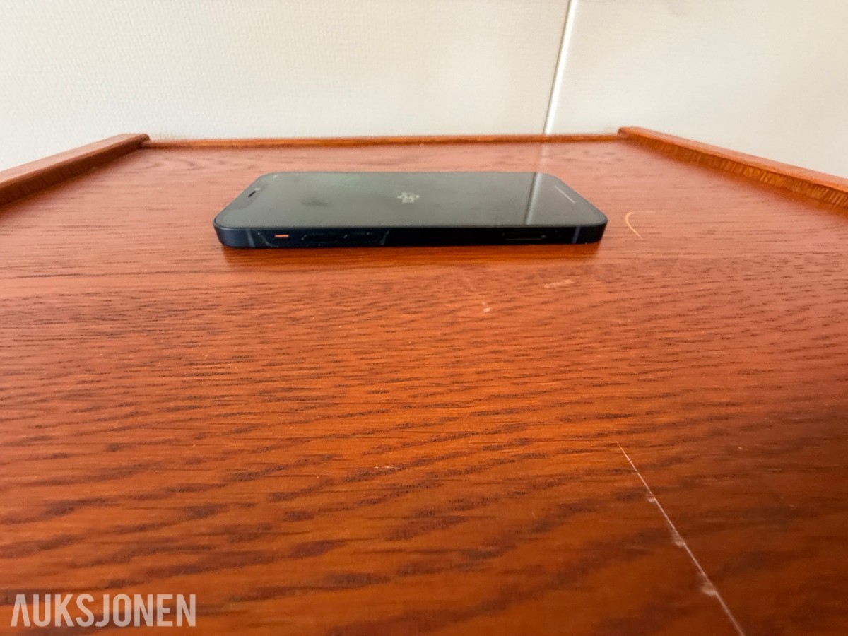 Apple iPhone 12 – 64 GB – 100 % batterikapasitet