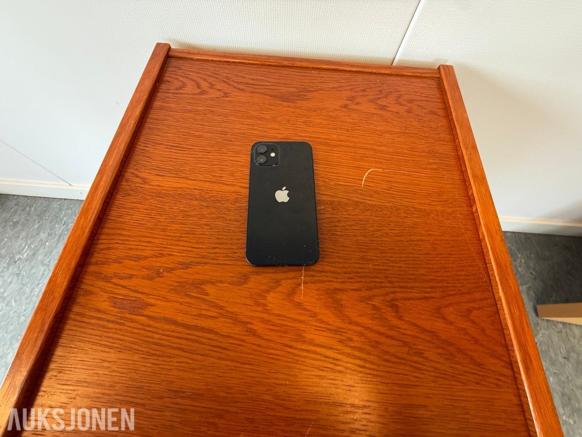 Apple iPhone 12 – 64 GB – 100 % batterikapasitet