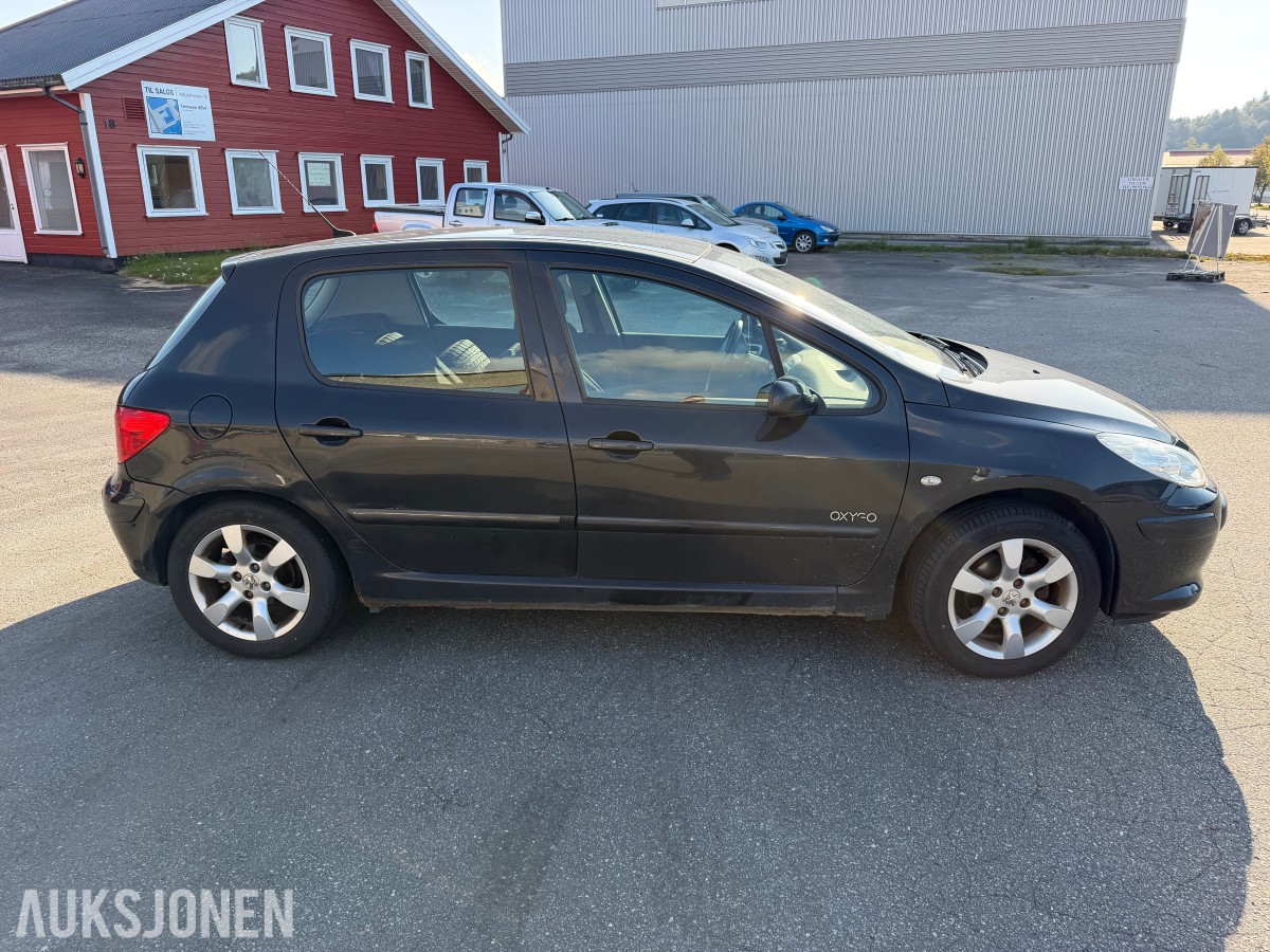 2007 Peugeot 307 1.6 D 90 HK MANUELL PARKERINGSSENSORER
