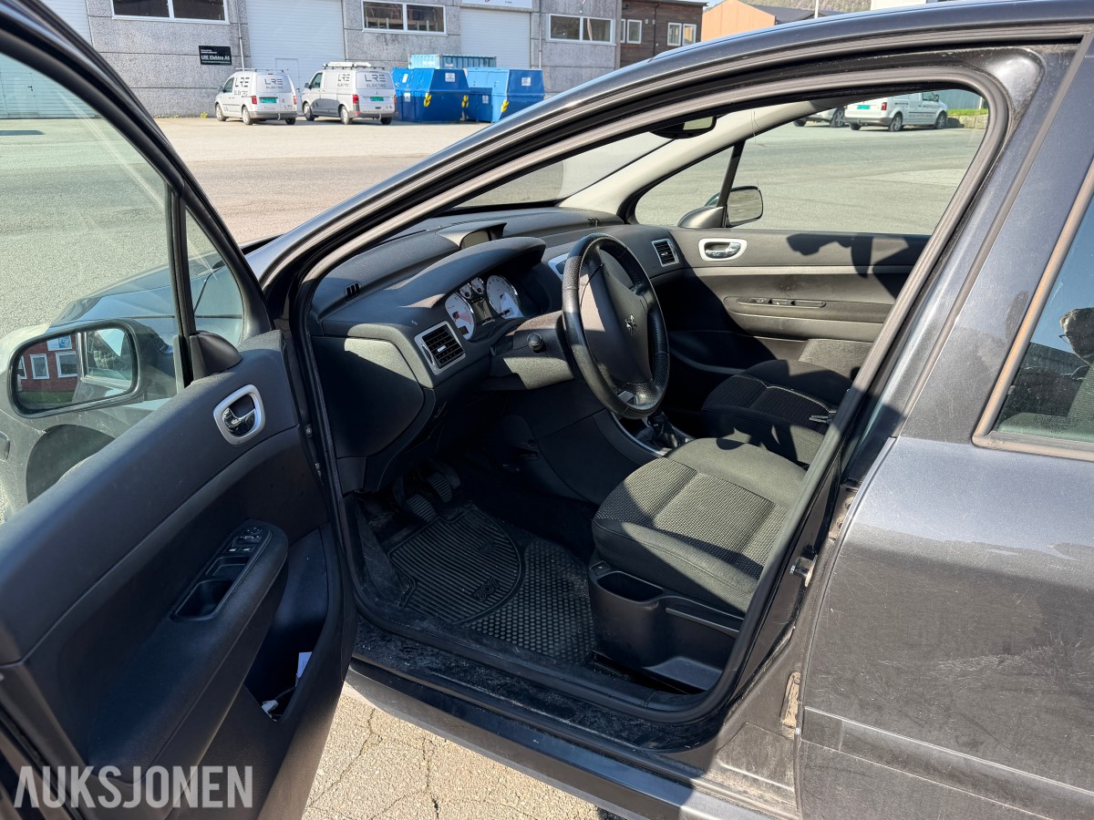 2007 Peugeot 307 1.6 D 90 HK MANUELL PARKERINGSSENSORER