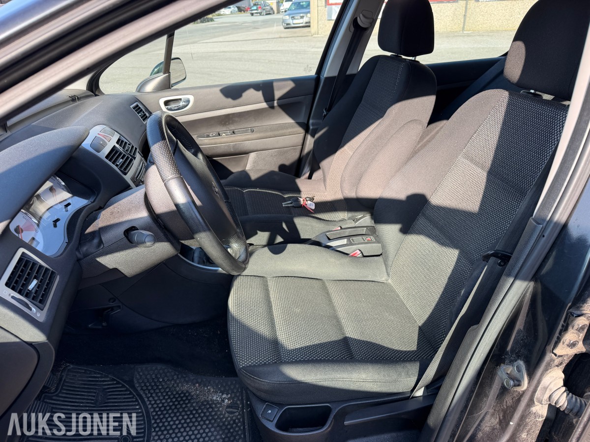 2007 Peugeot 307 1.6 D 90 HK MANUELL PARKERINGSSENSORER