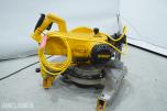 2 stk DeWalt kapp- og gjærsag DW777 - 216 mm