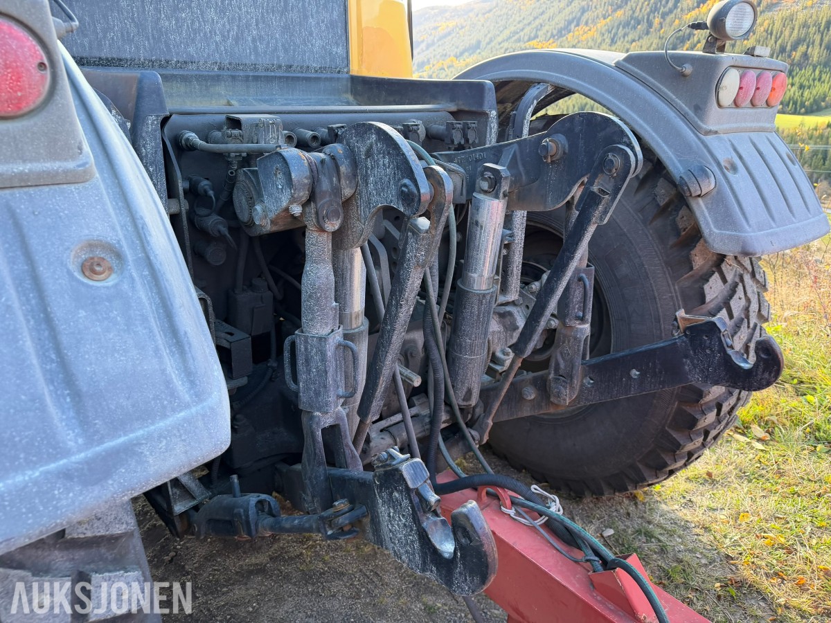2012 JCB Fastrac 3230 traktor
