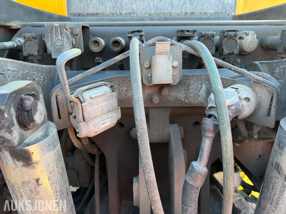 2012 JCB Fastrac 3230 traktor