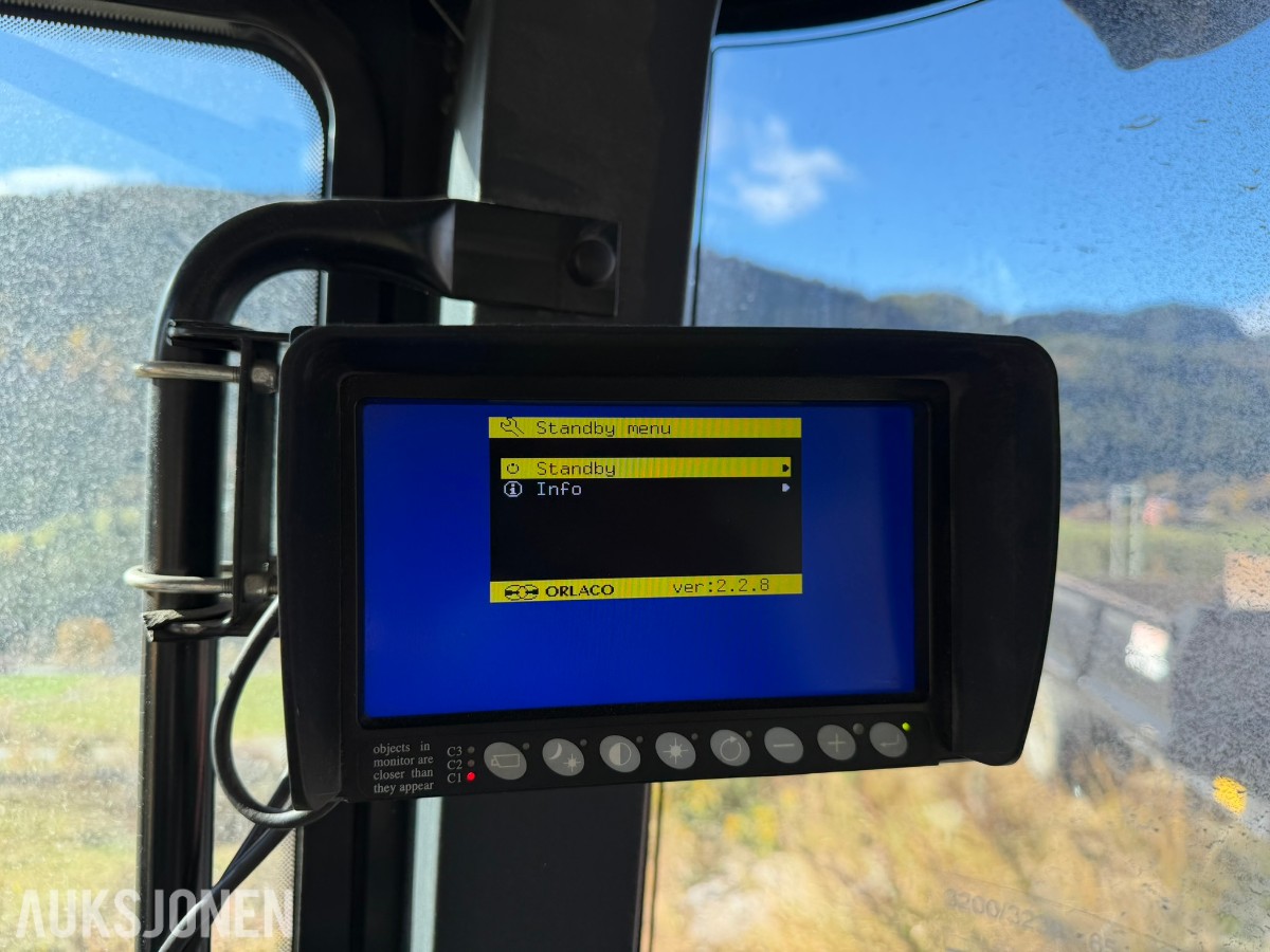 2012 JCB Fastrac 3230 traktor