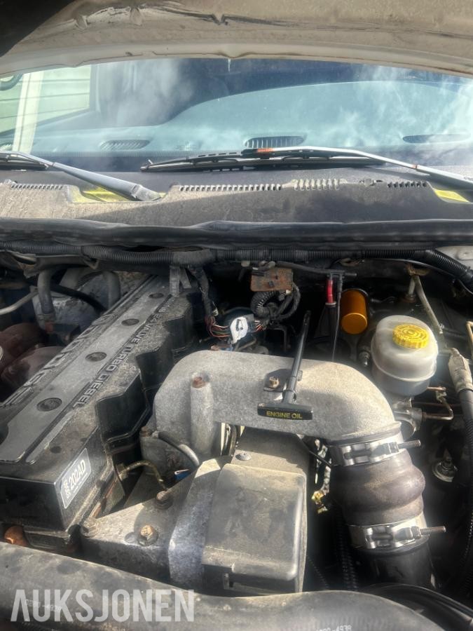 2001 Dodge RAM 2500 5.9 Cummins Automat, Hengerfeste
