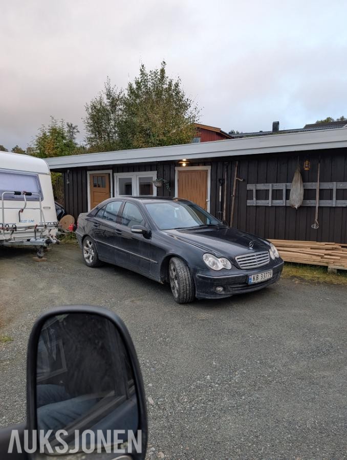 2006 Mercedes-Benz C 180 KOMPRESSOR 1.8 BENSIN 143HK AUTOMAT CRUISEKONTROLL