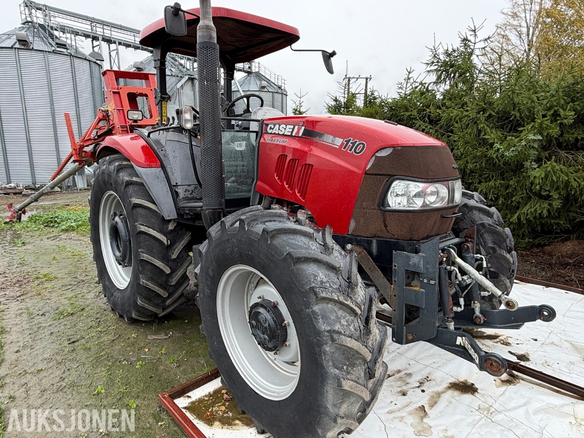 2016 CASE IH Maxxum 110 / Kun 727 timer / 4WD