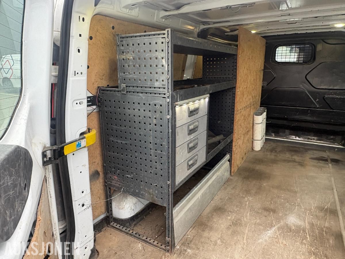 2017 Ford TRANSIT CUSTOM 2.0-131 D, 161556km