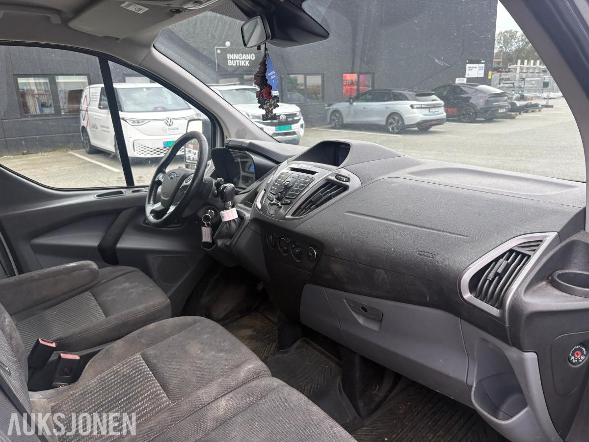 2017 Ford TRANSIT CUSTOM 2.0-131 D, 161556km
