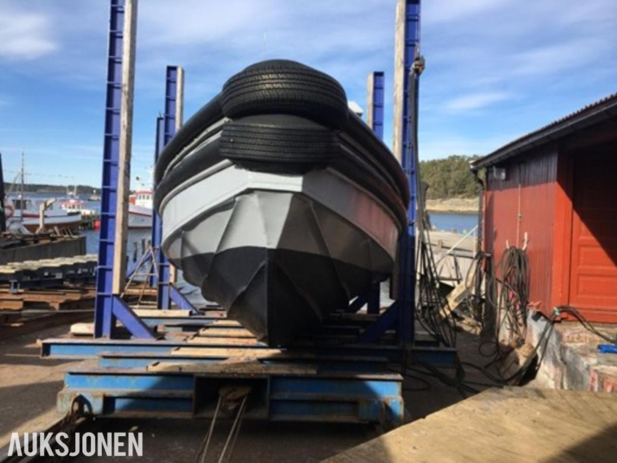 Arbeidsbåt RAUER 1