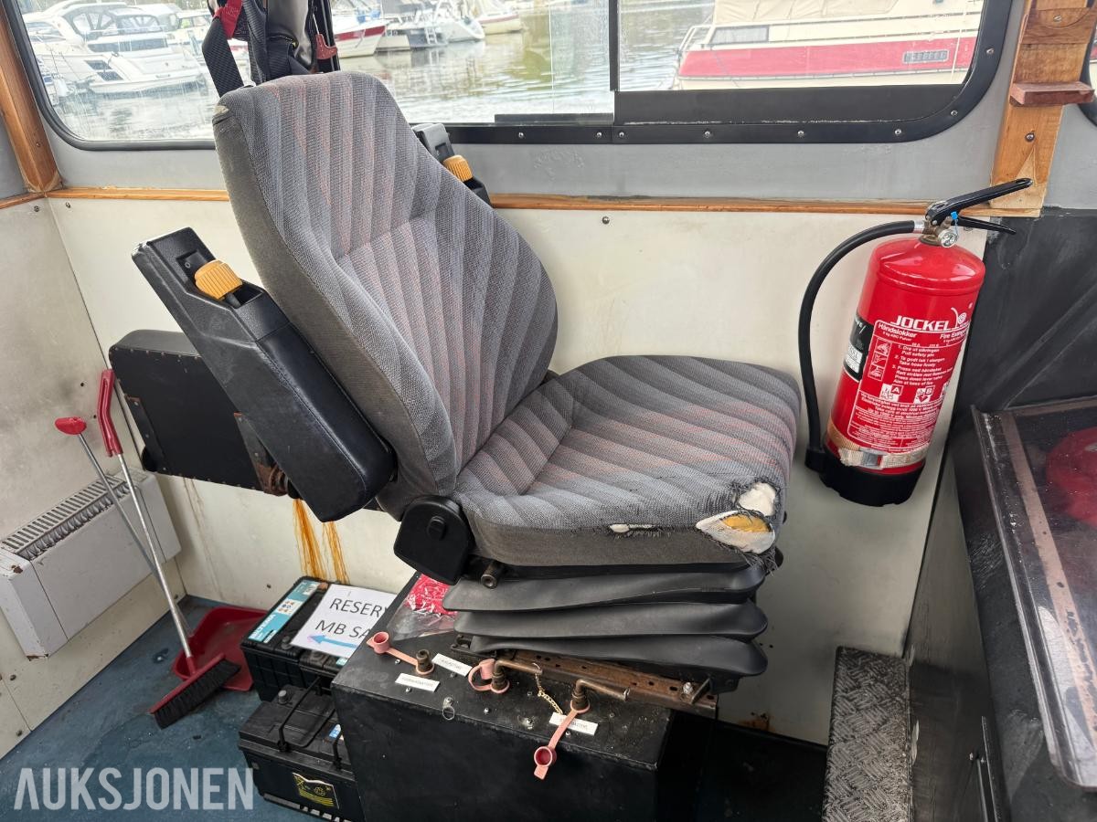 Arbeidsbåt RAUER 1