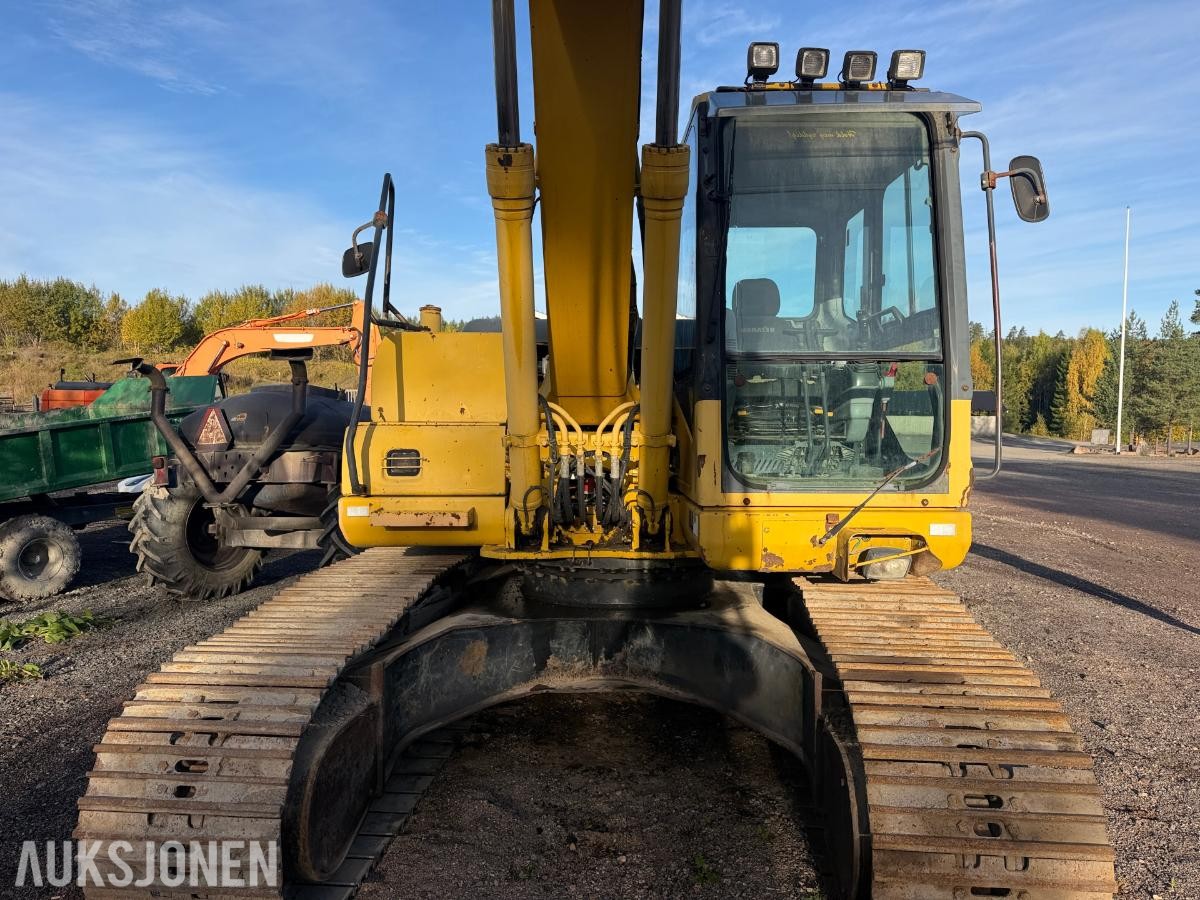 2003 Komatsu PC180LC-7K gravemaskin med skuffe - Sentralsmøring