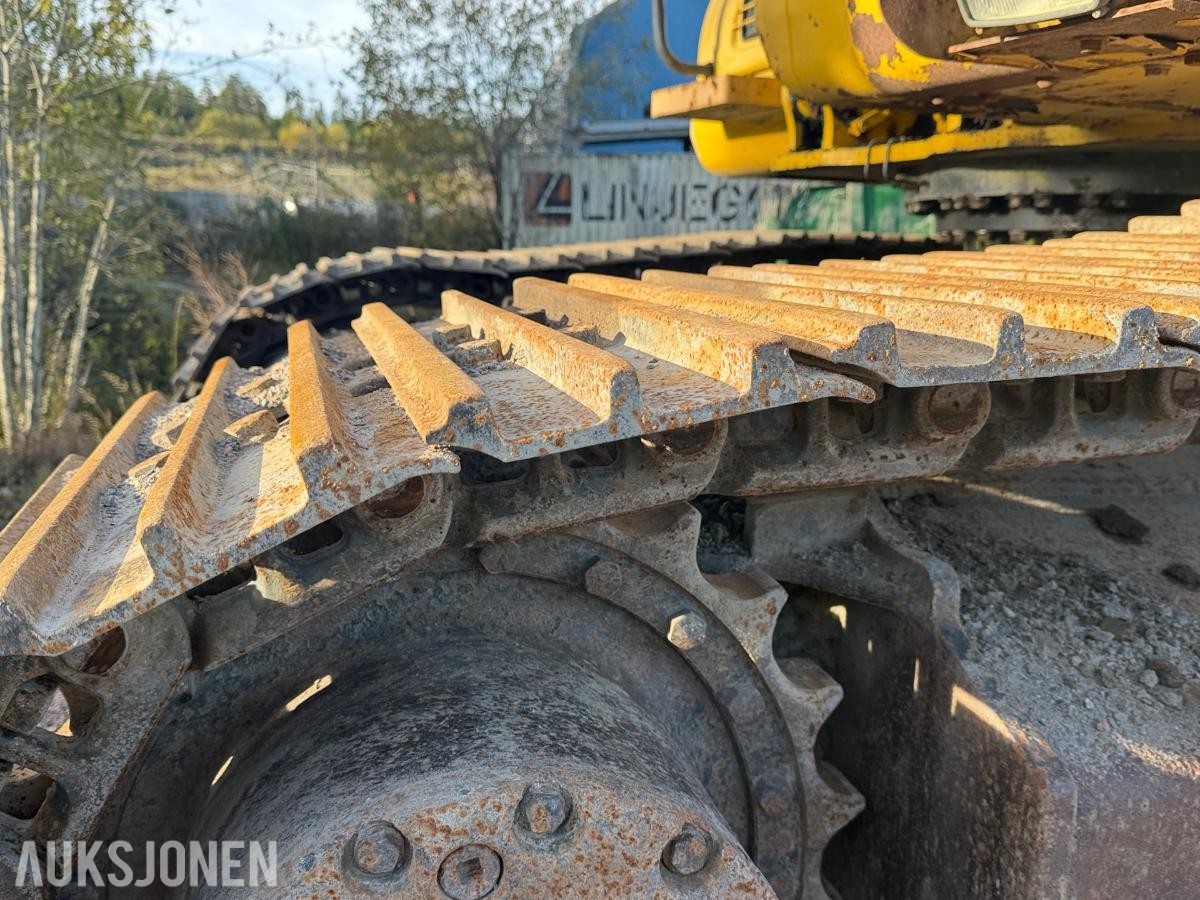 2003 Komatsu PC180LC-7K gravemaskin med skuffe - Sentralsmøring