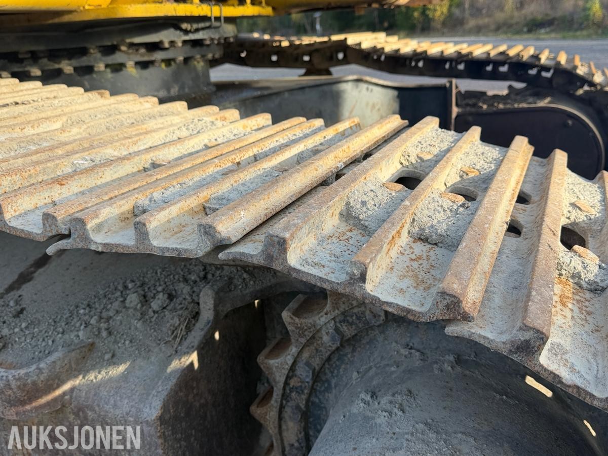 2003 Komatsu PC180LC-7K gravemaskin med skuffe - Sentralsmøring