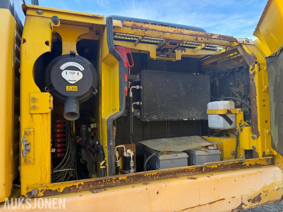 2003 Komatsu PC180LC-7K gravemaskin med skuffe - Sentralsmøring