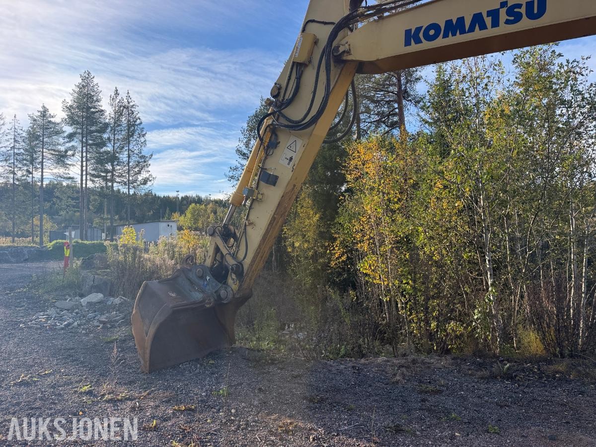 2003 Komatsu PC180LC-7K gravemaskin med skuffe - Sentralsmøring