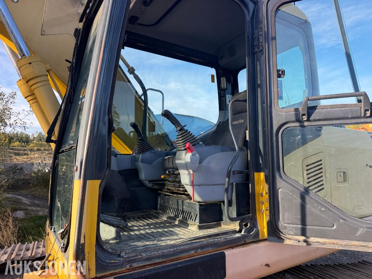 2003 Komatsu PC180LC-7K gravemaskin med skuffe - Sentralsmøring