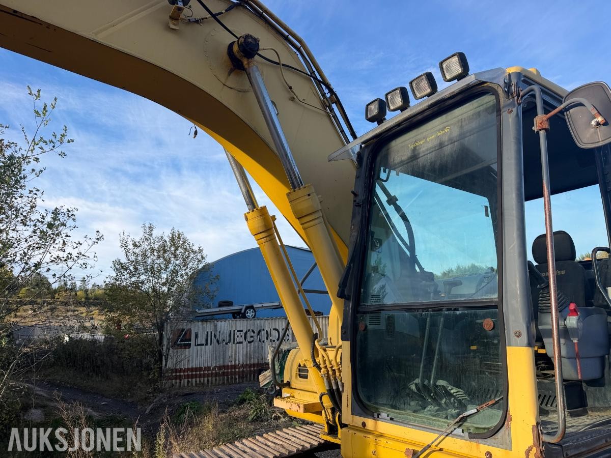2003 Komatsu PC180LC-7K gravemaskin med skuffe - Sentralsmøring
