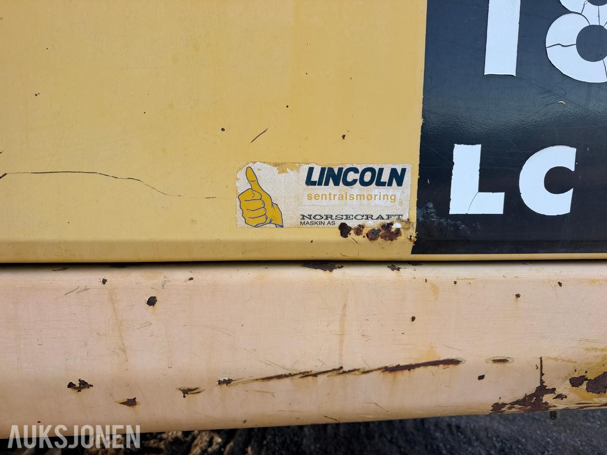 2003 Komatsu PC180LC-7K gravemaskin med skuffe - Sentralsmøring