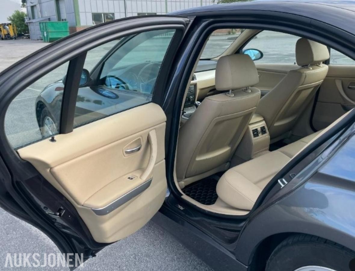 2007 BMW 3-serie 316I 1.6, Skinninteriør
