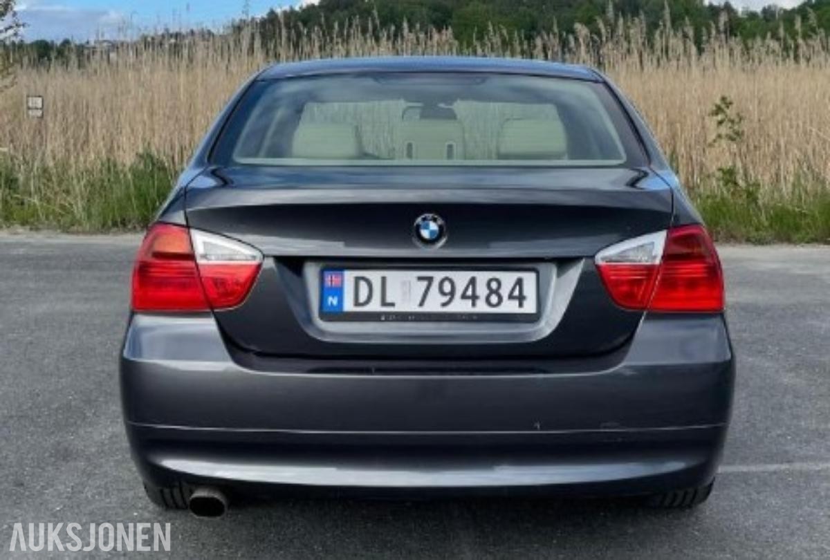 2007 BMW 3-serie 316I 1.6, Skinninteriør
