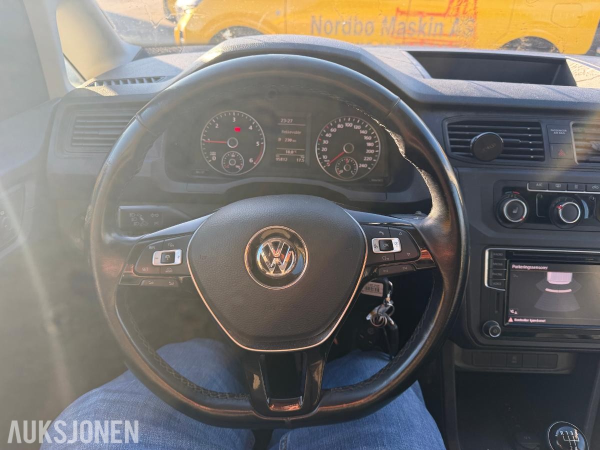 2017 VOLKSWAGEN CADDY 2.0 TDI HENGERFESTE RYGGEKAMERA