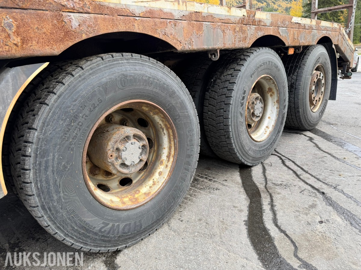 2013 Volvo FMX 500 lastebil med maskinplan - 8x4