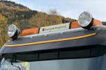 2013 Volvo FMX 500 lastebil med maskinplan - 8x4 