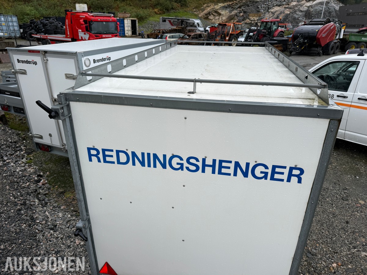 2003 Tysse redningshengar med aggregat og div utstyr