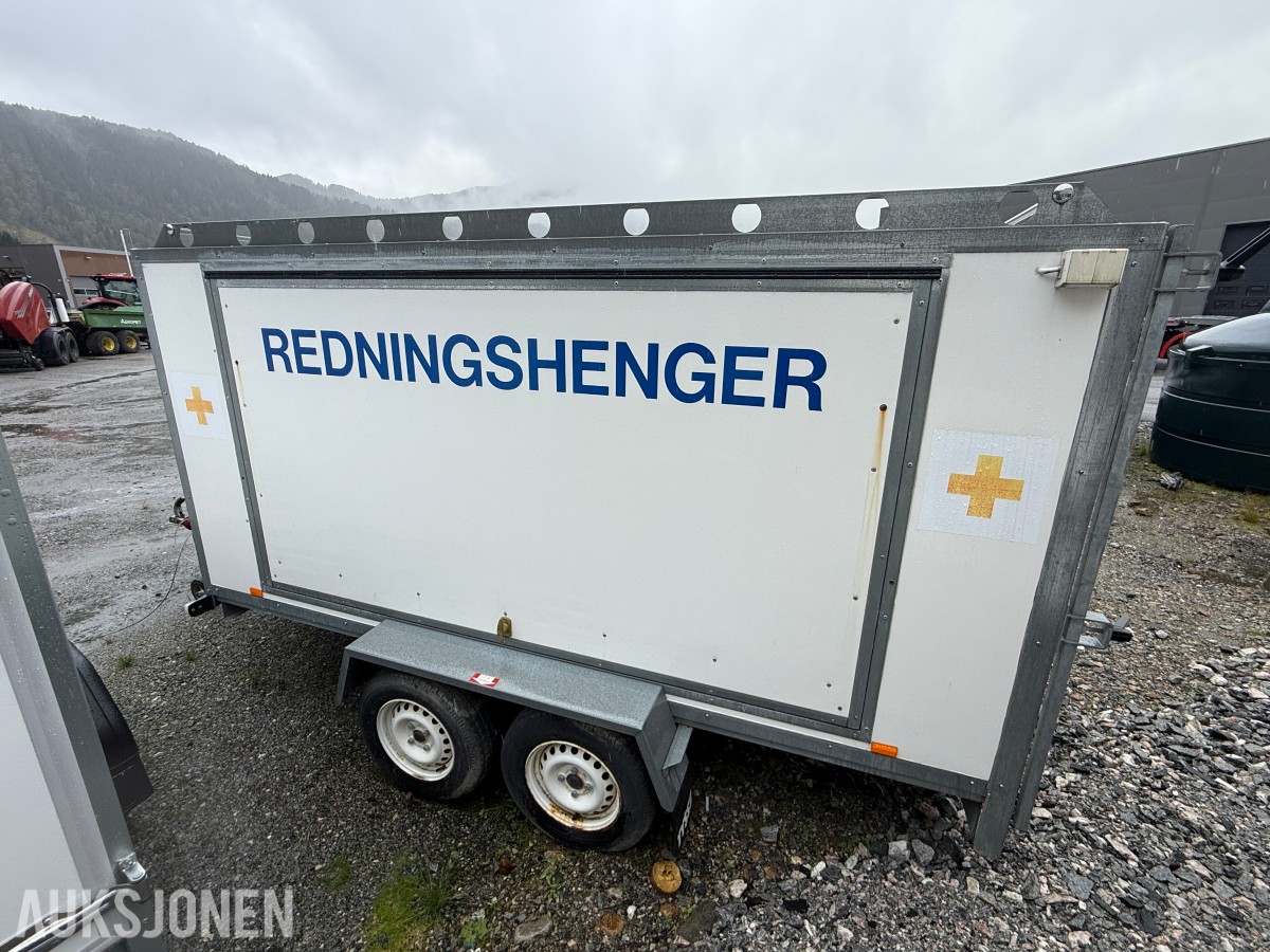 2003 Tysse redningshengar med aggregat og div utstyr