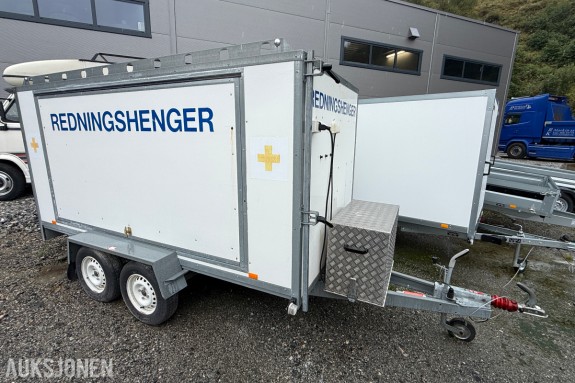 2003 Tysse redningshengar med aggregat og div utstyr