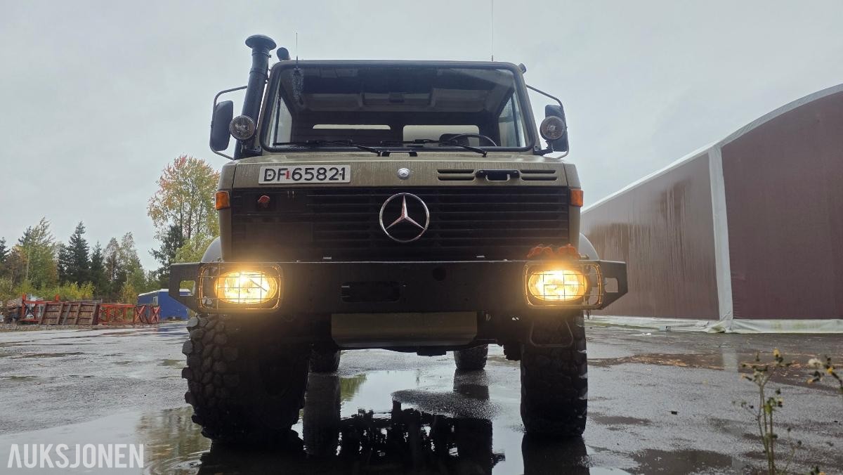 1990 Mercedes-Benz UNIMOG 1550 L