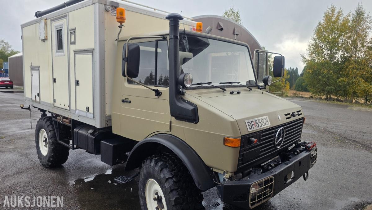 1990 Mercedes-Benz UNIMOG 1550 L