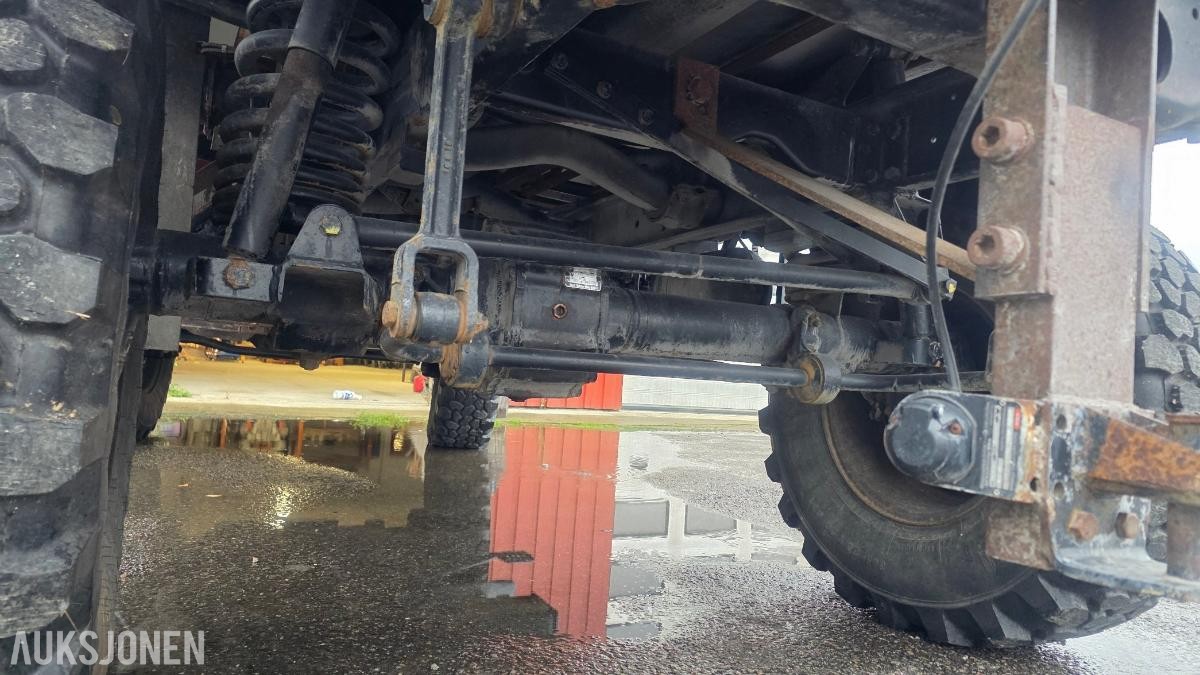 1990 Mercedes-Benz UNIMOG 1550 L
