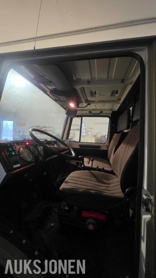 1990 Mercedes-Benz UNIMOG 1550 L