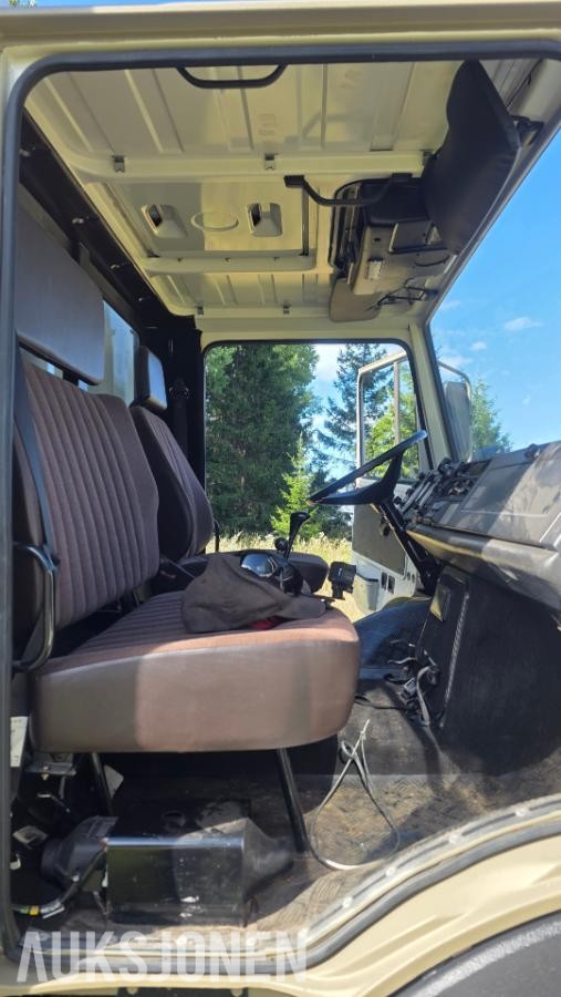 1990 Mercedes-Benz UNIMOG 1550 L