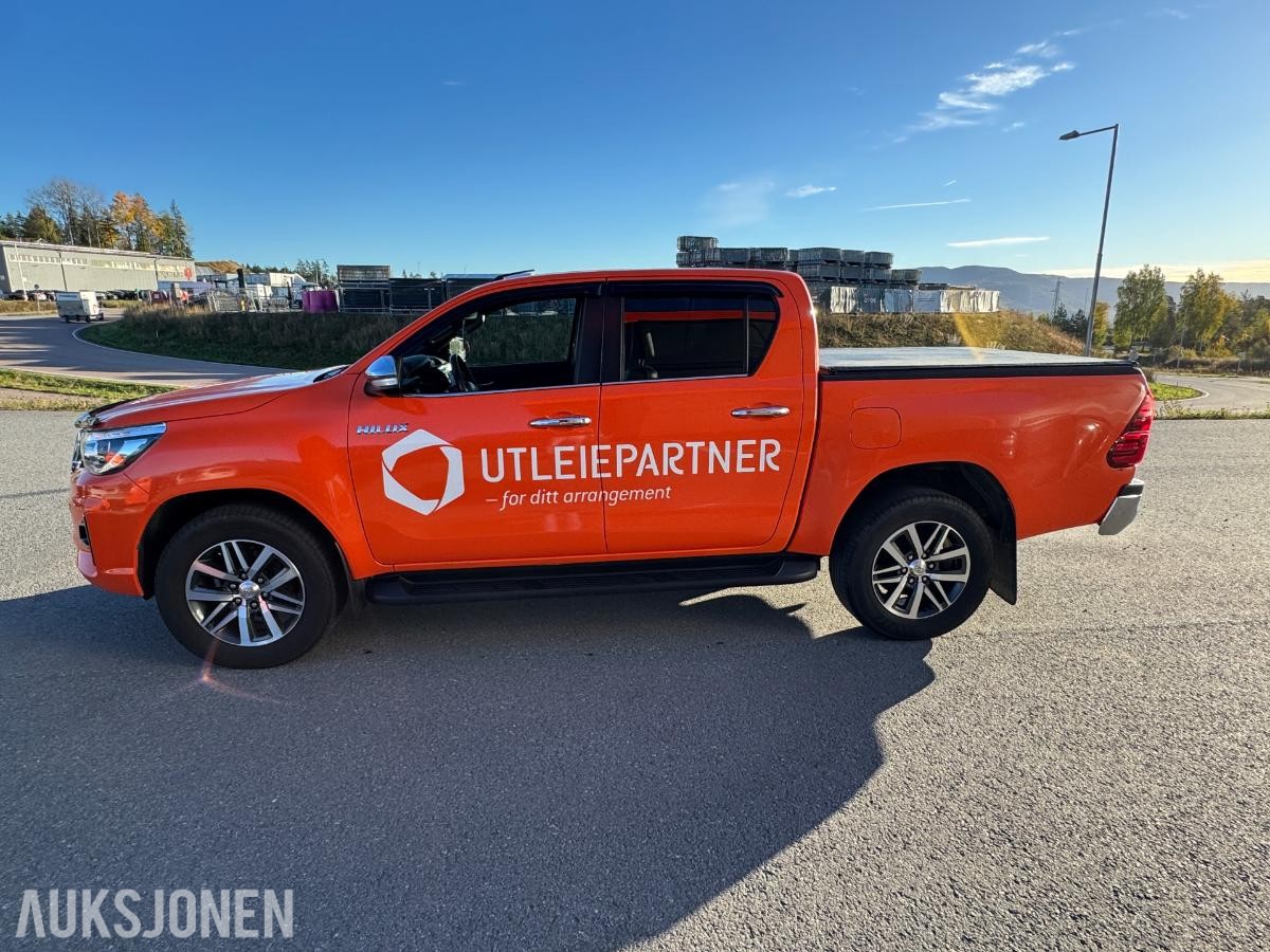 2019 Toyota Hilux Double Cab 2.4 150hk 4WD aut 4D / 204479km