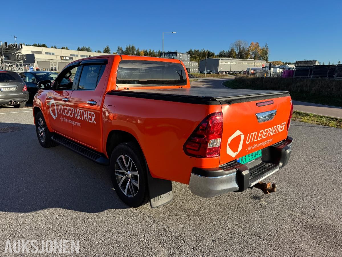 2019 Toyota Hilux Double Cab 2.4 150hk 4WD aut 4D / 204479km