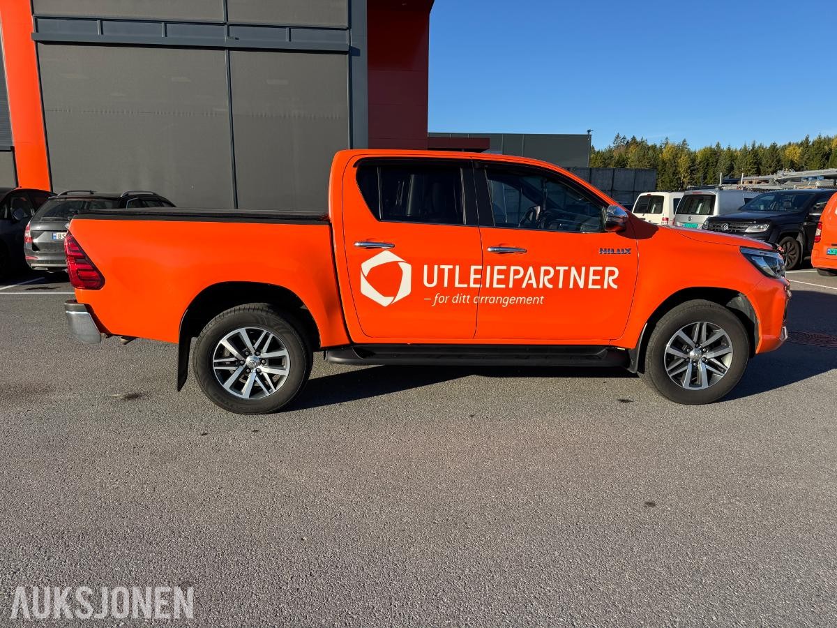2019 Toyota Hilux Double Cab 2.4 150hk 4WD aut 4D / 204479km
