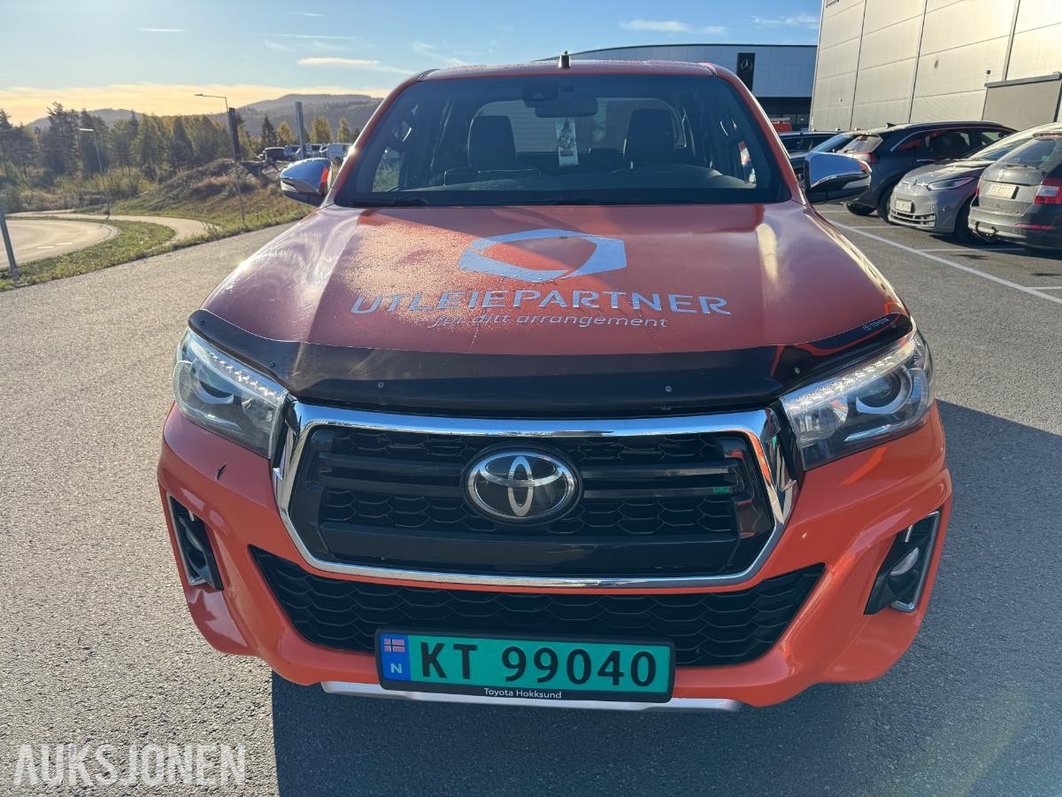 2019 Toyota Hilux Double Cab 2.4 150hk 4WD aut 4D / 204479km