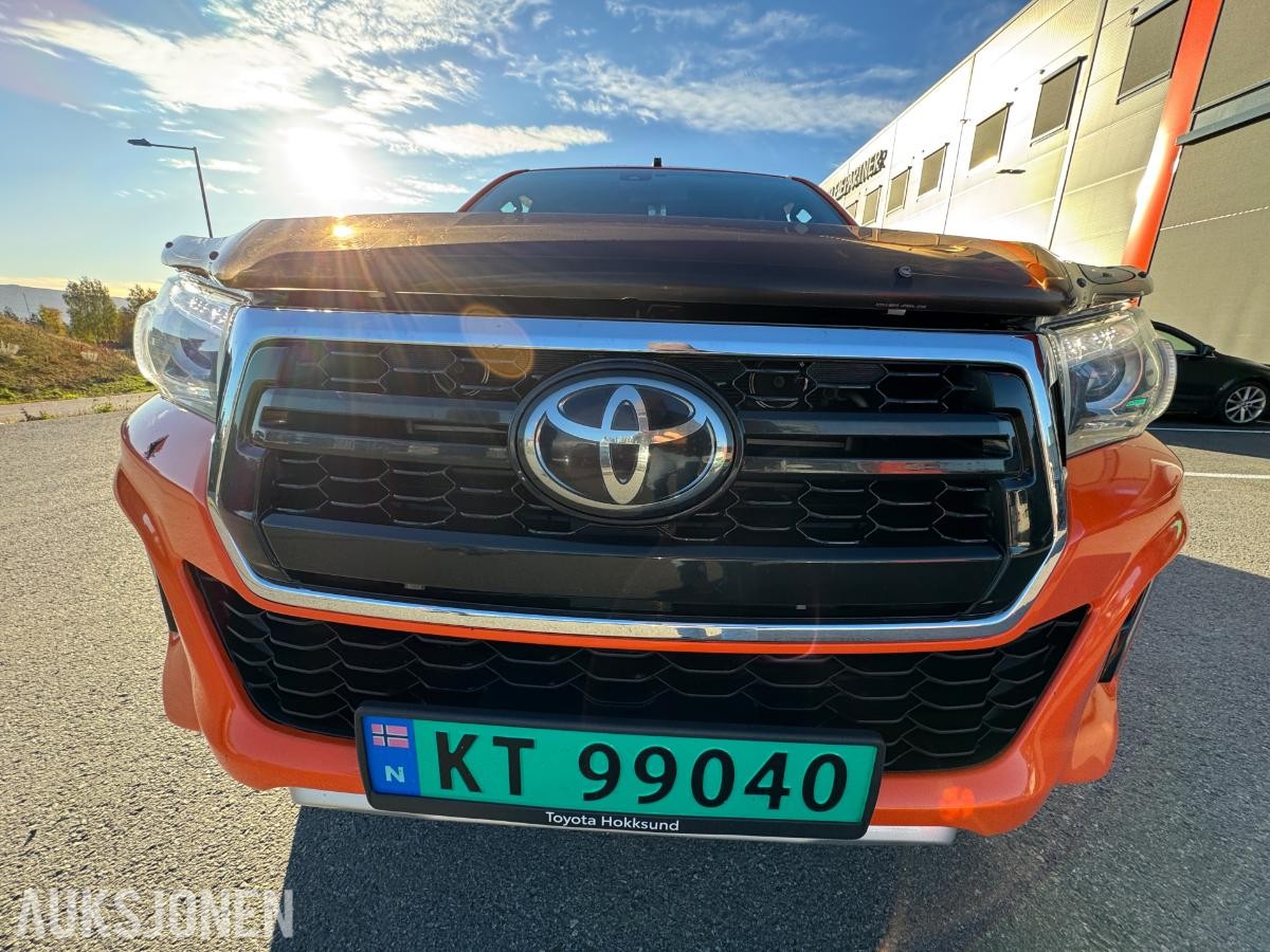 2019 Toyota Hilux Double Cab 2.4 150hk 4WD aut 4D / 204479km