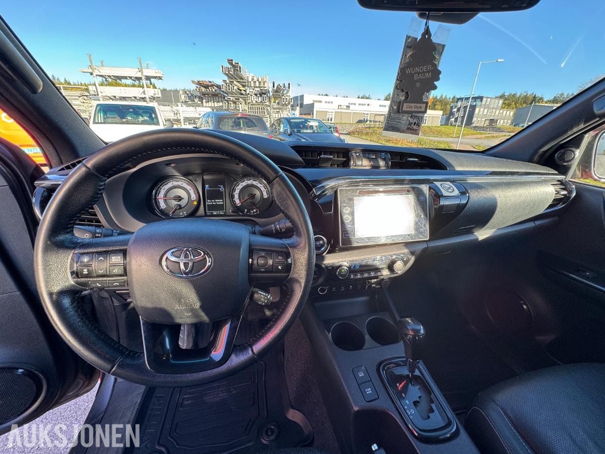 2019 Toyota Hilux Double Cab 2.4 150hk 4WD aut 4D / 204479km