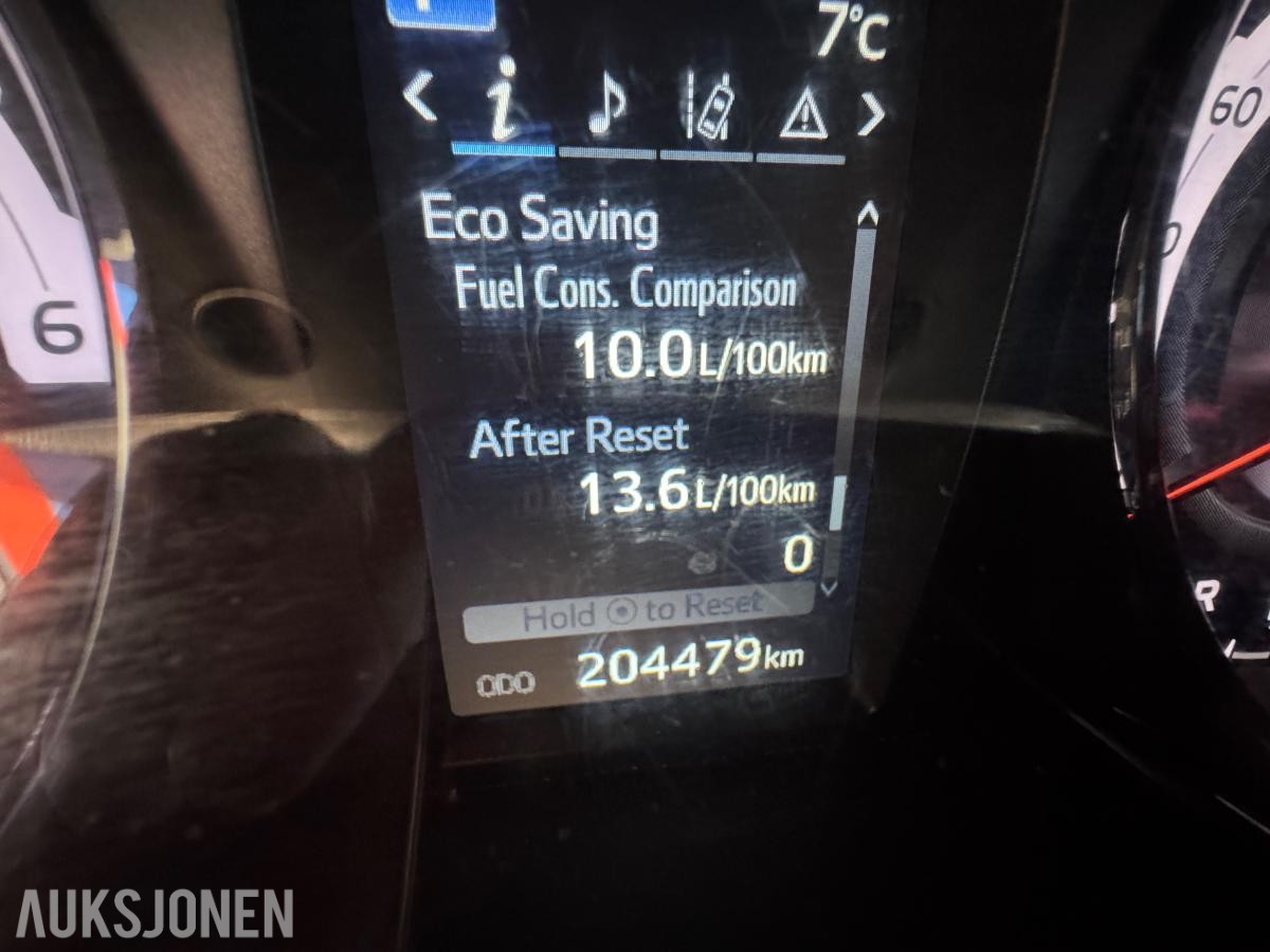 2019 Toyota Hilux Double Cab 2.4 150hk 4WD aut 4D / 204479km